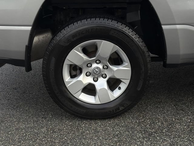 Used 2019 RAM 1500 Big Horn AWD/4WD image 12