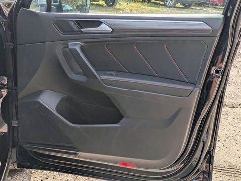 Used 2024 Volkswagen Tiguan Wolfsburg Edition image 26