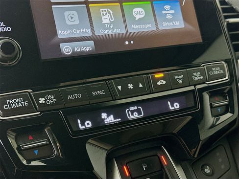 Used 2019 Honda Odyssey EX image 12