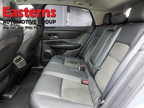 Used 2024 Nissan Ariya FWD image 22