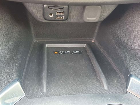 Used 2023 Chevrolet Traverse RS AWD/4WD image 33