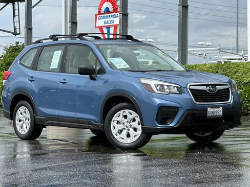 Used 2019 Subaru Forester w/ Alloy Wheel Package AWD/4WD image 2