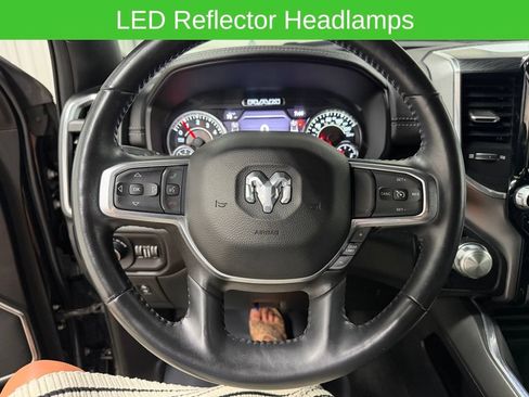 Used 2023 RAM 1500 Laramie AWD/4WD image 39