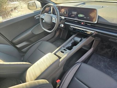New 2025 Hyundai Ioniq 6 SEL AWD/4WD image 11