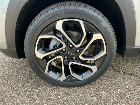 New 2026 Chevrolet Trax RS w/ Driver Confidence Package FWD image 11