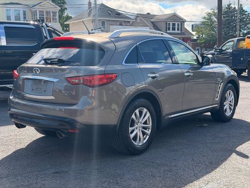 Used 2014 INFINITI QX70 AWD w/ Premium Package image 5