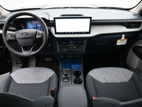 New 2026 Ford Maverick XLT image 19