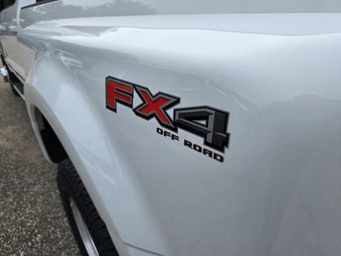 Used 2023 Ford F350 Lariat image 34