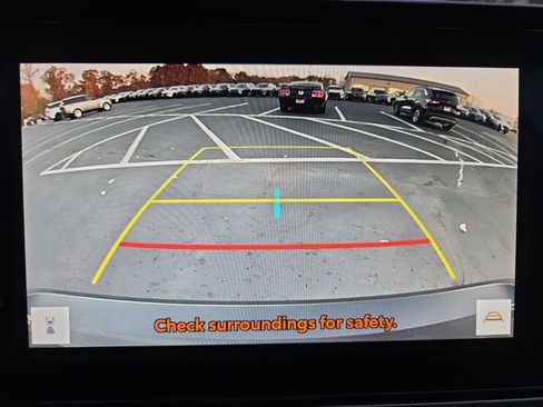 Used 2025 Toyota Camry LE image 19