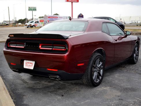 Used 2021 Dodge Challenger GT w/ Plus Package image 9
