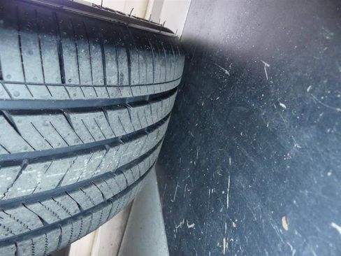 Used 2017 Tesla Model 3 Long Range image 28