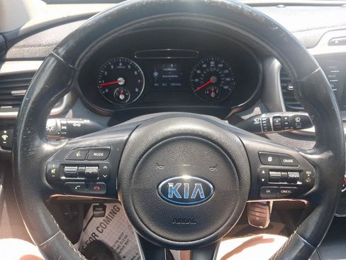 Used 2018 Kia Sorento AWD image 10