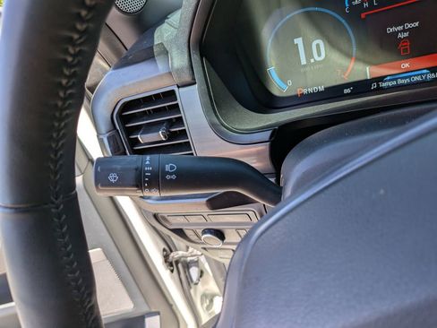 Used 2023 Ford F150 Lariat w/ Equipment Group 502A High image 38