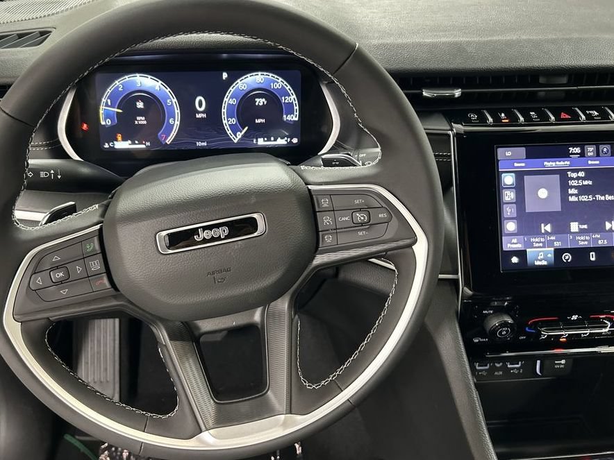 New 2026 Jeep Grand Cherokee Laredo AWD/4WD image 10