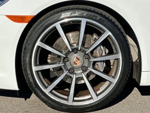 Used 2014 Porsche 911 Carrera image 24