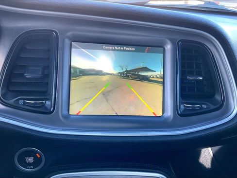 Used 2019 Dodge Challenger R/T w/ Plus Package image 21