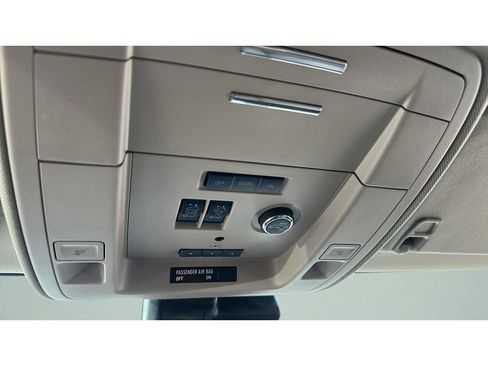 Used 2020 Chevrolet Tahoe Premier AWD/4WD image 27