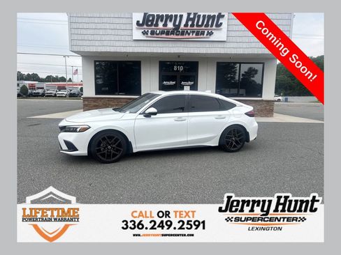 Used 2023 Honda Civic Sport Touring image 1