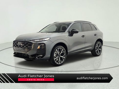 New 2026 Audi Q3 quattro 2.0T AWD/4WD image 1