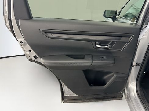 Used 2025 Honda CR-V EX image 27