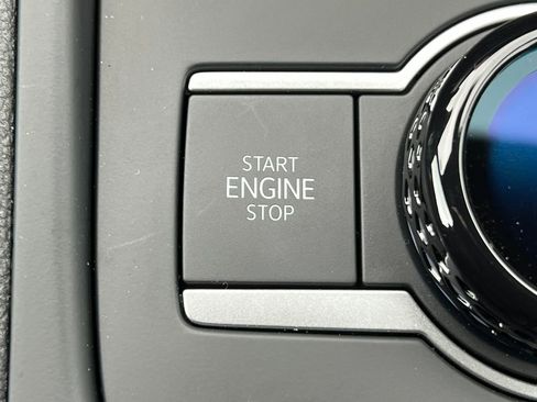 New 2026 Volkswagen Tiguan SE R-Line AWD/4WD image 29