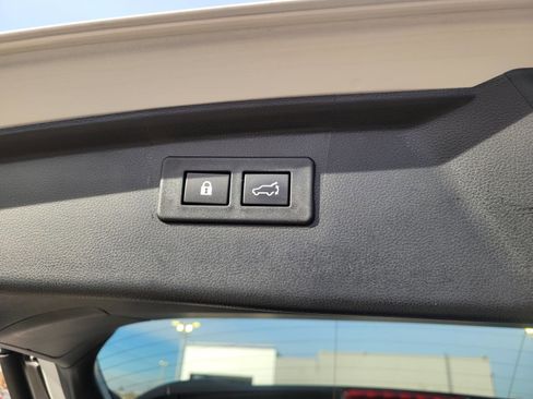 Certified 2022 Subaru Outback Touring image 20