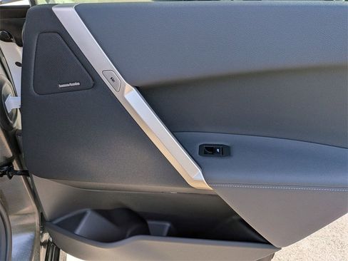 New 2026 BMW iX xDrive60 image 36