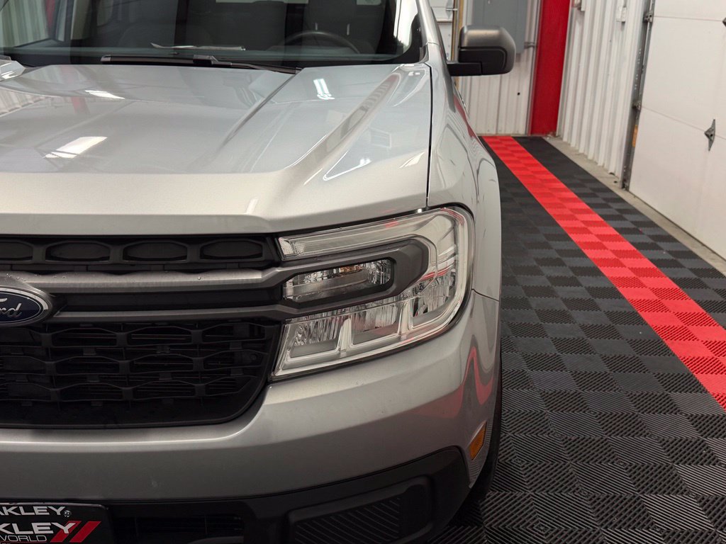 Used 2022 Ford Maverick XLT FWD image 11