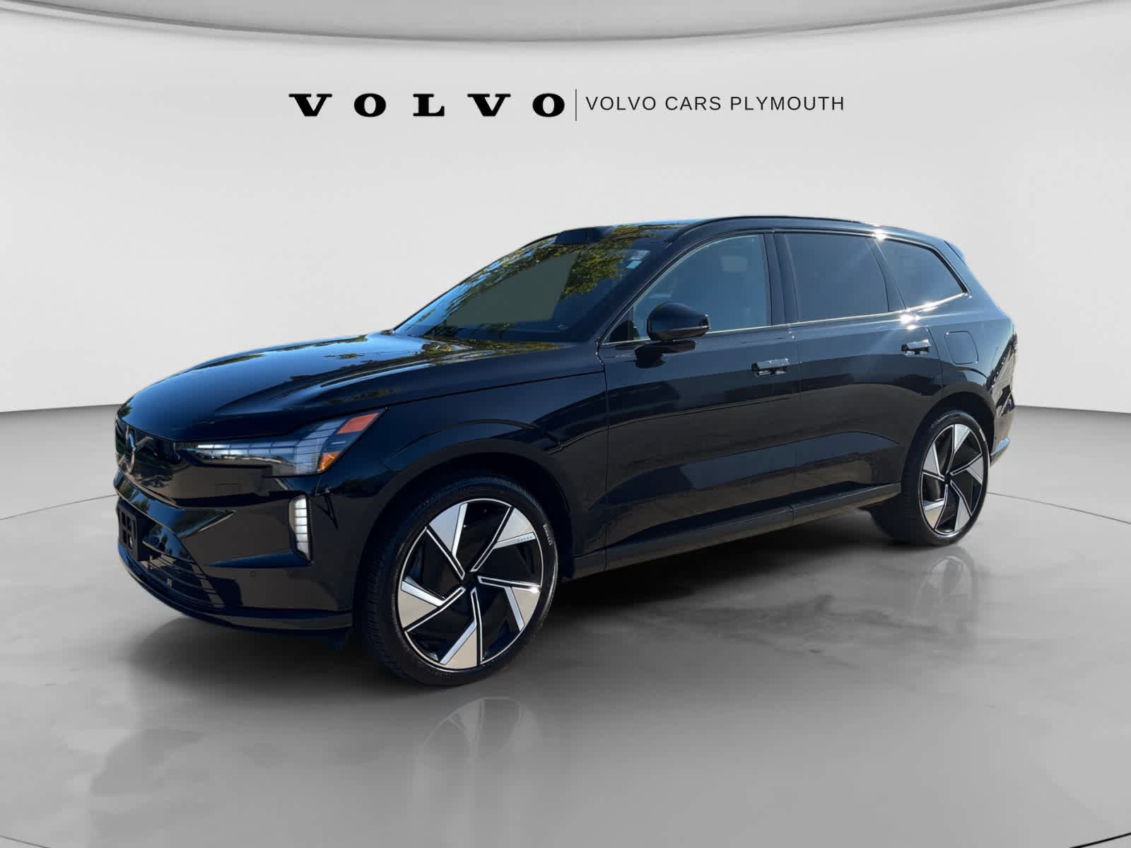 Used 2025 Volvo EX90 Ultra w/ Protection Package Premier AWD/4WD image 3