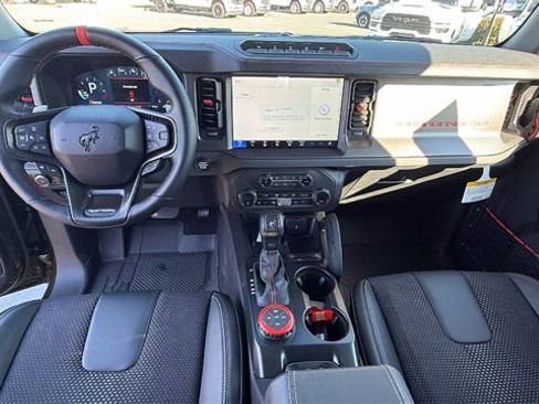 New 2025 Ford Bronco Raptor image 18