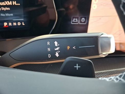 New 2026 Chevrolet Traverse High Country image 12