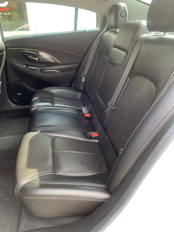 Used 2014 Buick LaCrosse Premium w/ Driver Confidence Package FWD image 8