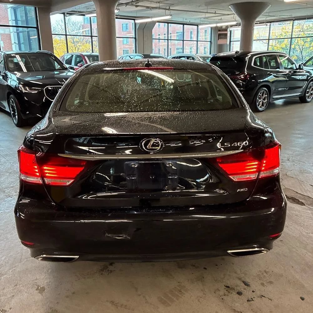 Used 2013 Lexus LS 460 AWD w/ Comfort Pkg image 7