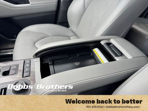 Used 2021 Toyota Highlander Platinum image 24