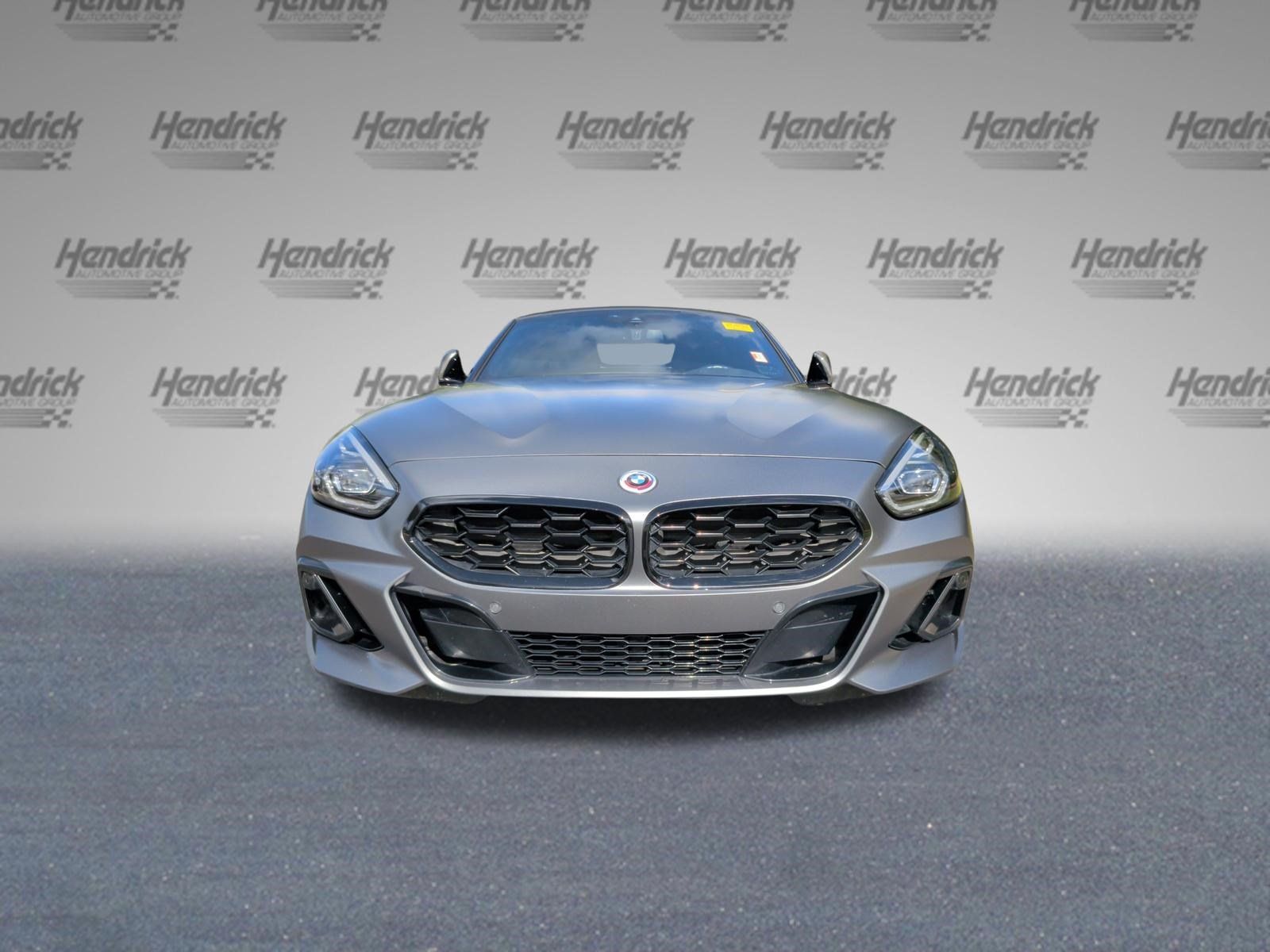 Used 2023 BMW Z4 M40i w/ Premium Package RWD image 5