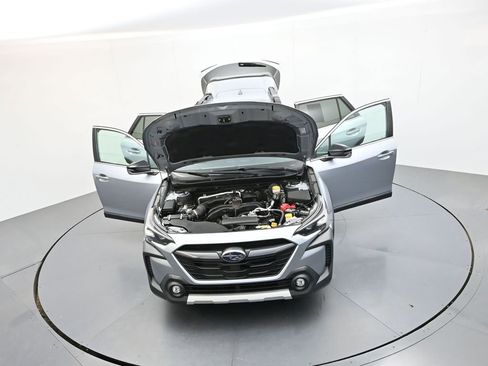 Used 2024 Subaru Outback Limited AWD/4WD image 36