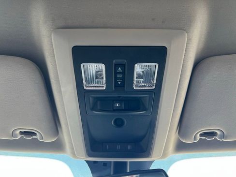 Used 2016 RAM 2500 Laramie AWD/4WD image 38