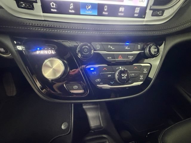 New 2027 Chrysler Pacifica Select AWD/4WD image 19