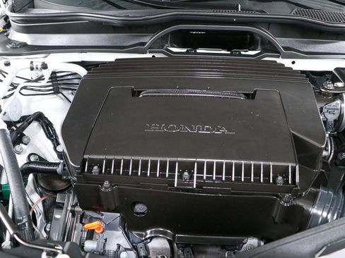 Used 2023 Honda Pilot EX-L image 32