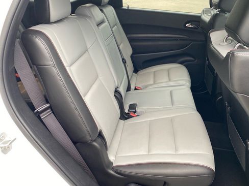 Used 2024 Dodge Durango GT image 27