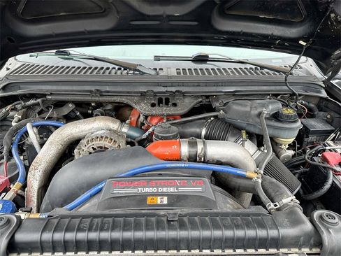 Used 2005 Ford F250 Lariat image 24