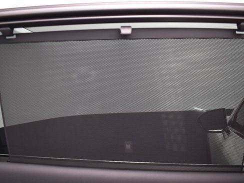 Used 2025 INFINITI QX60 Sensory w/ Vision Package AWD/4WD image 16