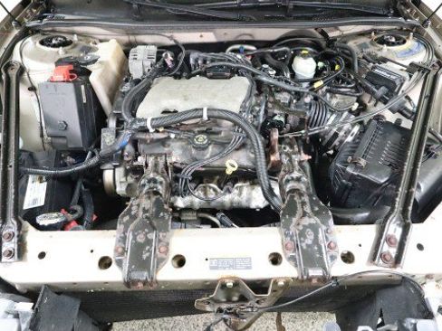 Used 2002 Buick Century Custom w/ Custom Premium Pkg image 18