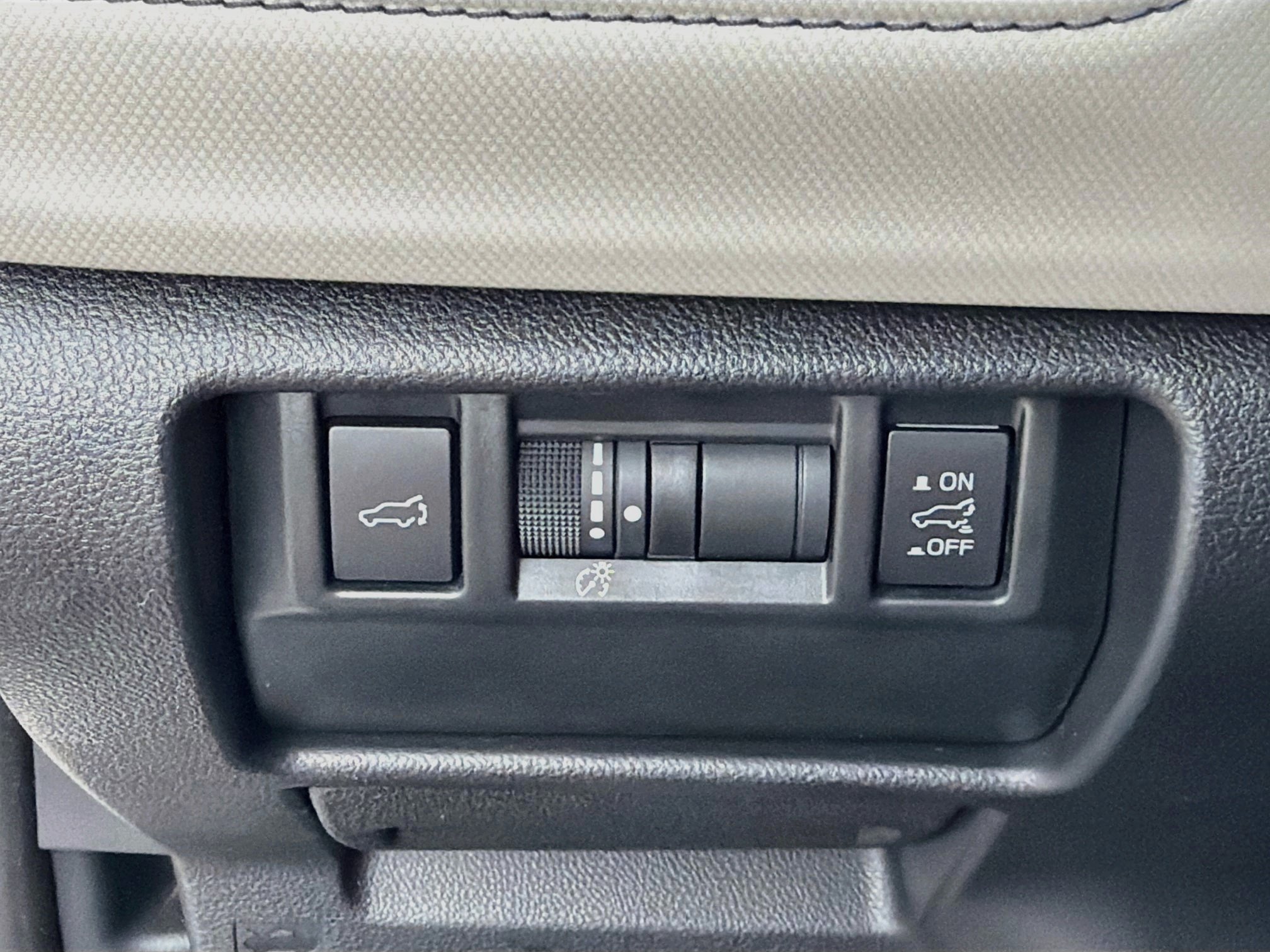 Certified 2025 Subaru Forester Premium w/ Convenience Package #1 AWD/4WD image 34