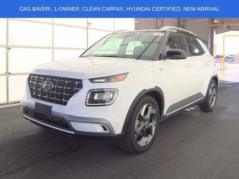 Certified 2025 Hyundai Venue Limited FWD image 1