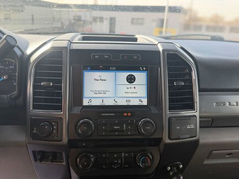 Used 2018 Ford F250 XLT w/ XLT Value Package image 9