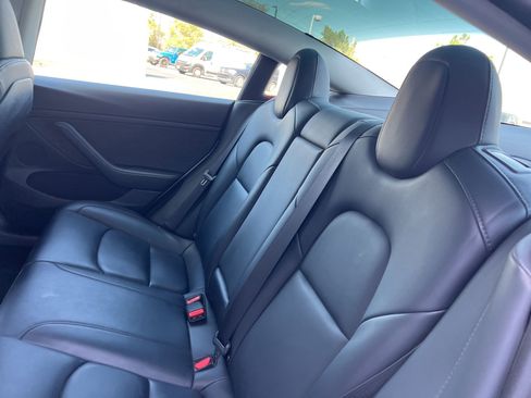 Used 2023 Tesla Model 3 Standard Range RWD image 23