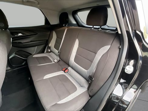 Used 2025 Chevrolet TrailBlazer LT AWD/4WD image 20