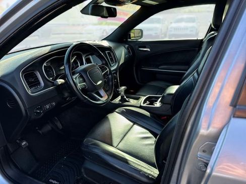 Used 2018 Dodge Charger R/T w/ Plus Group RWD image 14