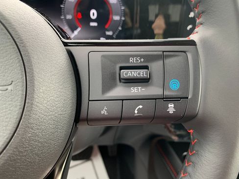 New 2025 Nissan Kicks SR image 10